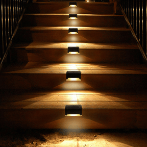 Luminária de Led Solar Externa Para Muro - Escada  - Cercas