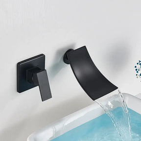 Torneira de Parede AquaCurve para Banheiro Monocomando Quente e Fria